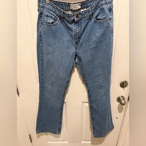 Levi Strauss Signature low rise boot cut Jeans